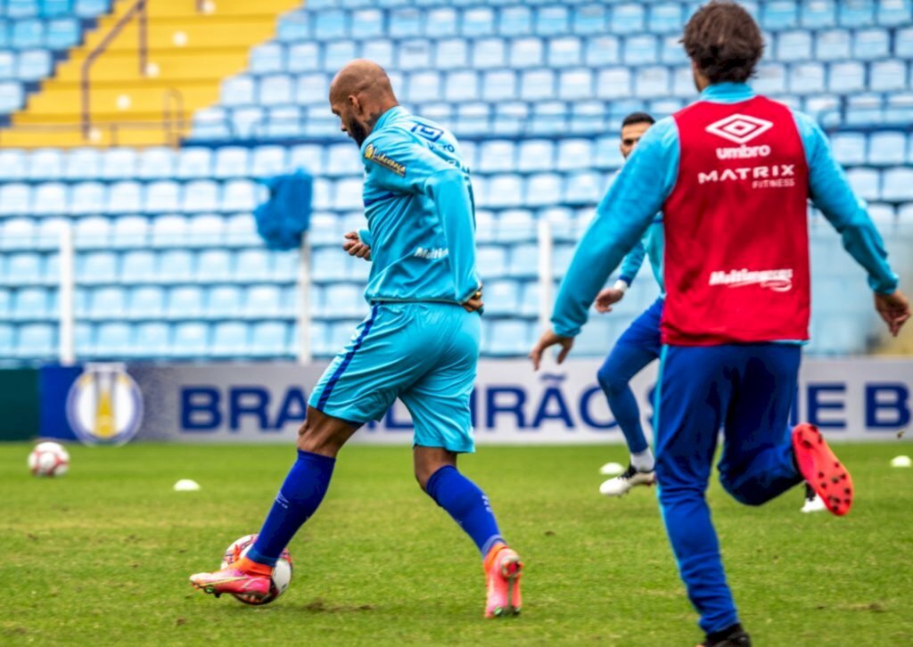 Série B: Avaí finaliza preparação para confronto com o Remo