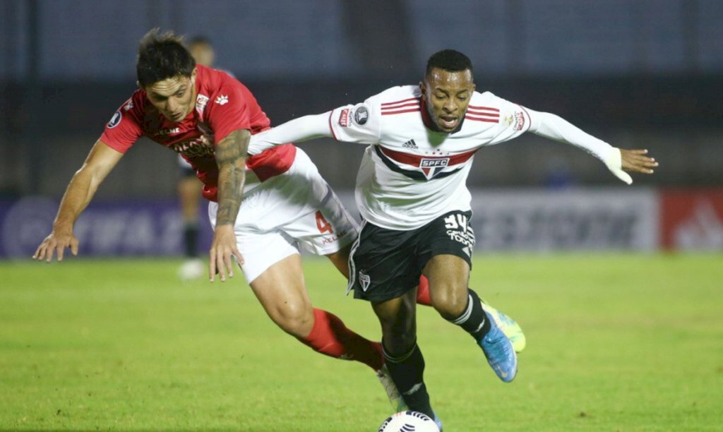 Com time reserva, São Paulo empata com Rentistas na Libertadores