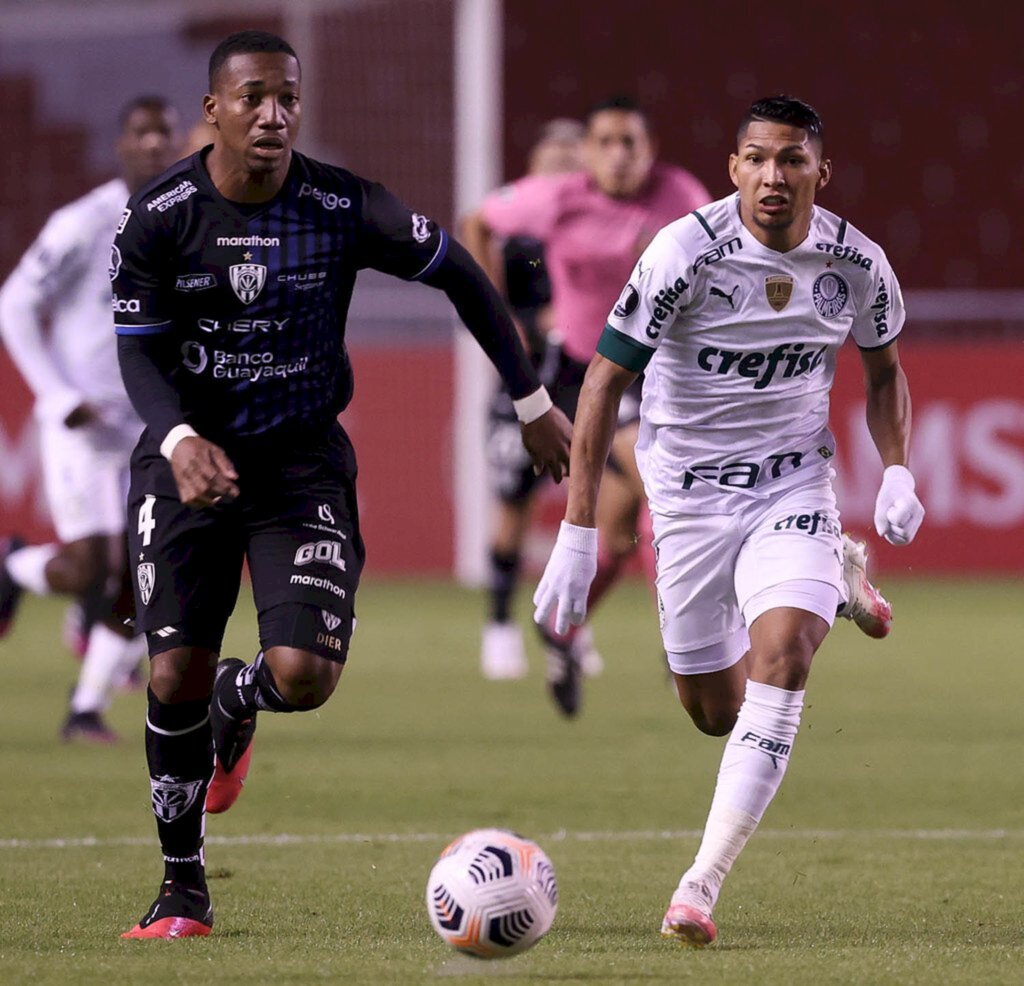 Palmeiras vence Del Valle e garante vaga antecipada para finais da Libertadores