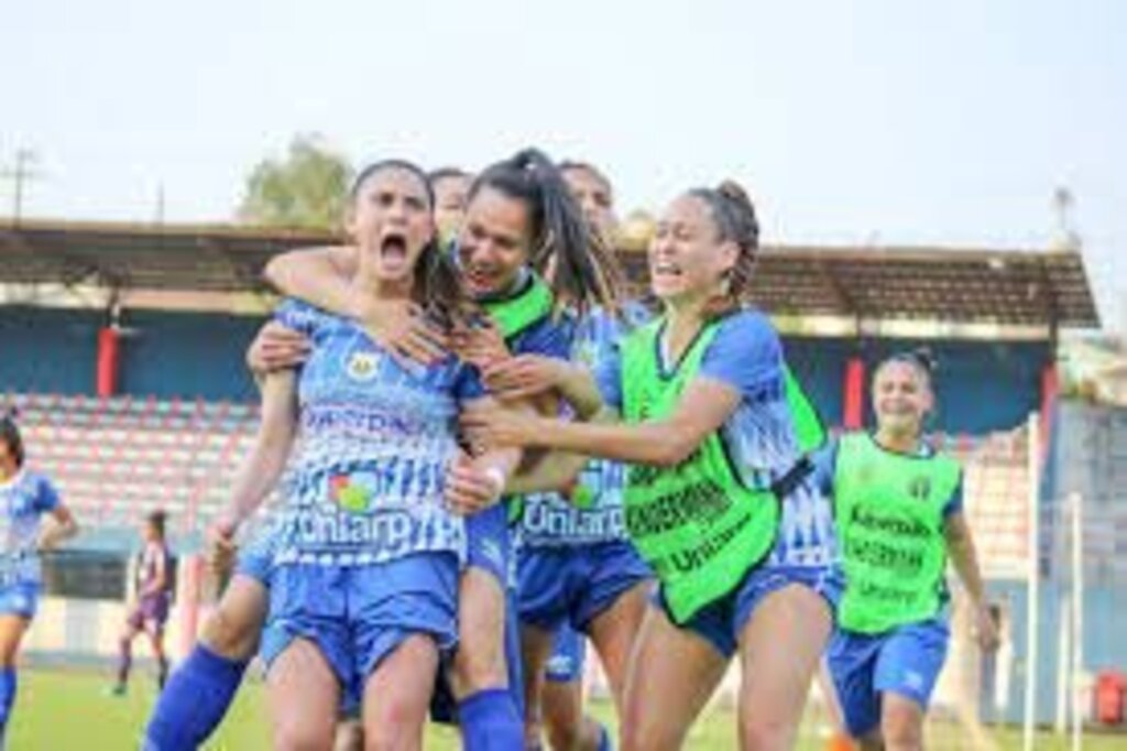 Avaí/Kindermann e Napoli iniciam caminhada no Brasileiro Feminino da Série A-1