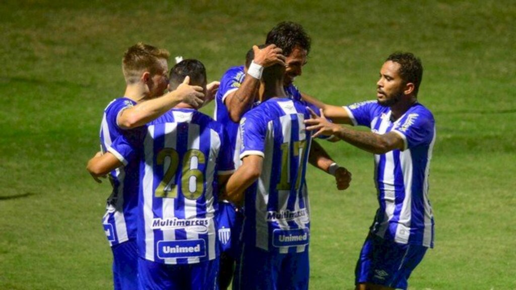 Eduardo Valente/Futura Press) - Avaí x FC Cascavel