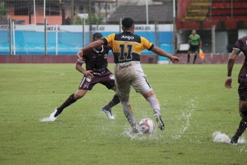 FCF e clubes vão decidir os rumos do Catarinense 2021