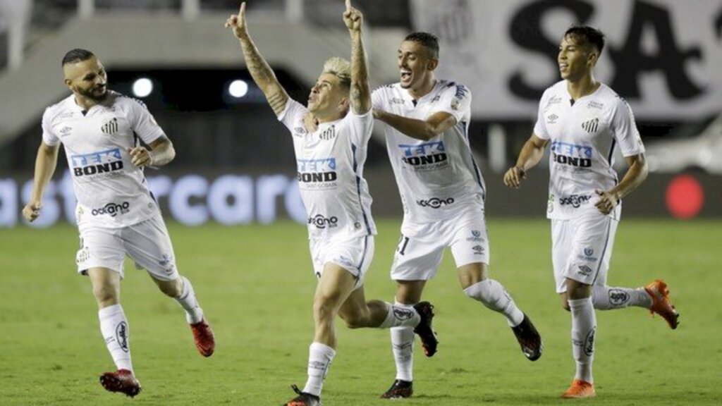 A final é brasileira! Santos atropela o Boca e decide Libertadores com o Palmeiras