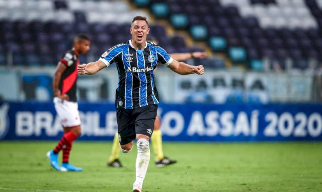 Grêmio vence Atlético-GO em Porto Alegre