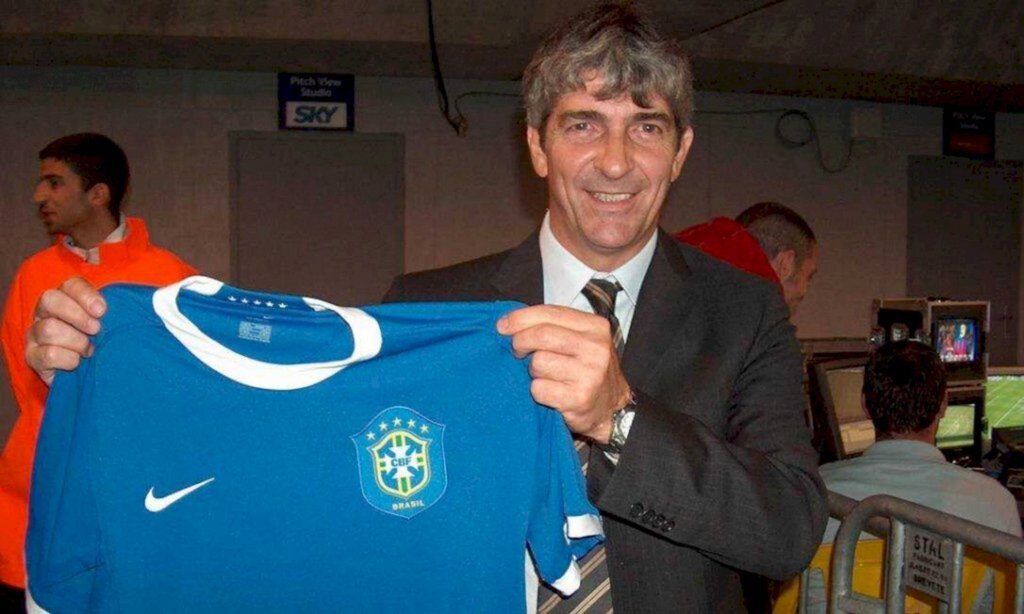 Morre Paolo Rossi, atacante que eliminou o Brasil na Copa de 82