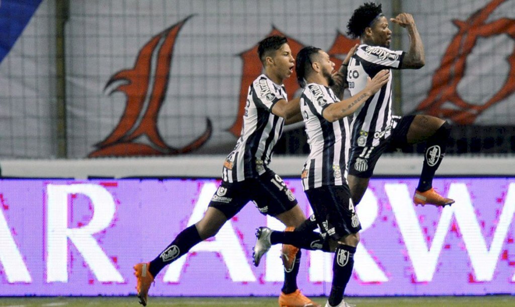 Libertadores: Santos vence altitude de Quito e sai na frente da LDU