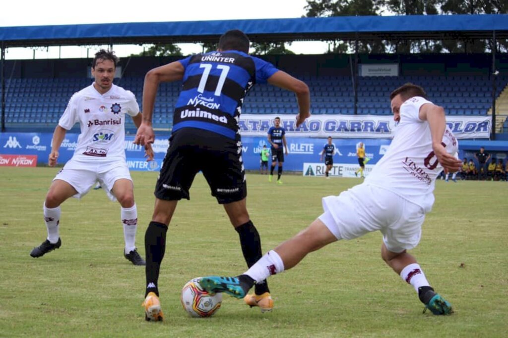 Tubarão e Caxias ficam no 1 a 1 na Vila