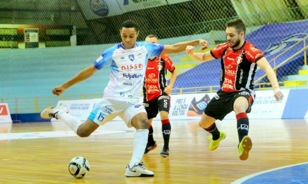 Futsal: JEC recebe esperançoso Foz Cataratas