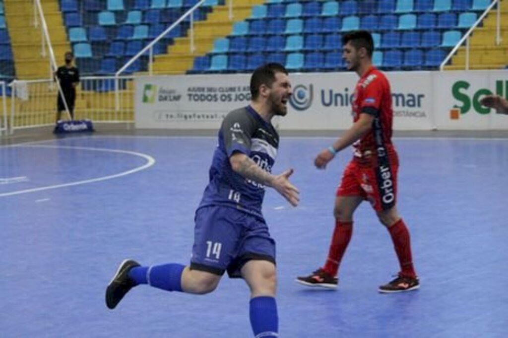 Futsal: Tubarão vence Joaçaba