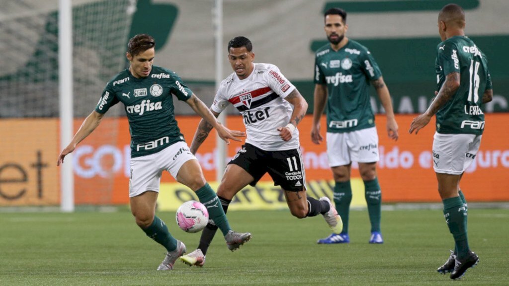 São Paulo derrota Palmeiras