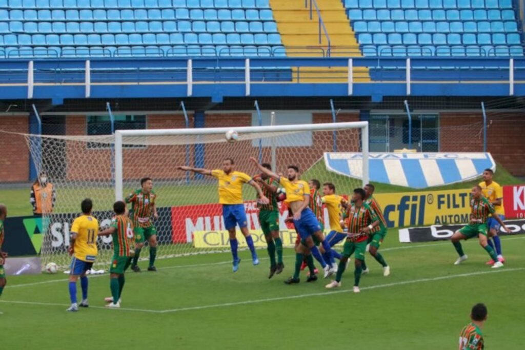 Avaí é superado pelo Sampaio Corrêa