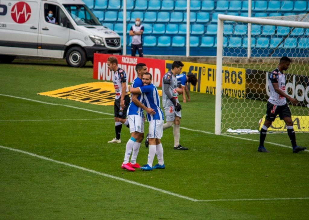 FOTO: André Palma Ribeiro / AVAÍ F.C. - vaí venceu por 2 a 0 o Operário-PR, na Ressacada