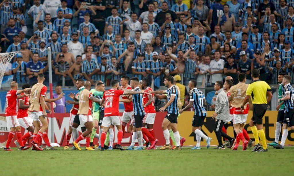 Setembro será o mês da maratona do futebol brasileiro