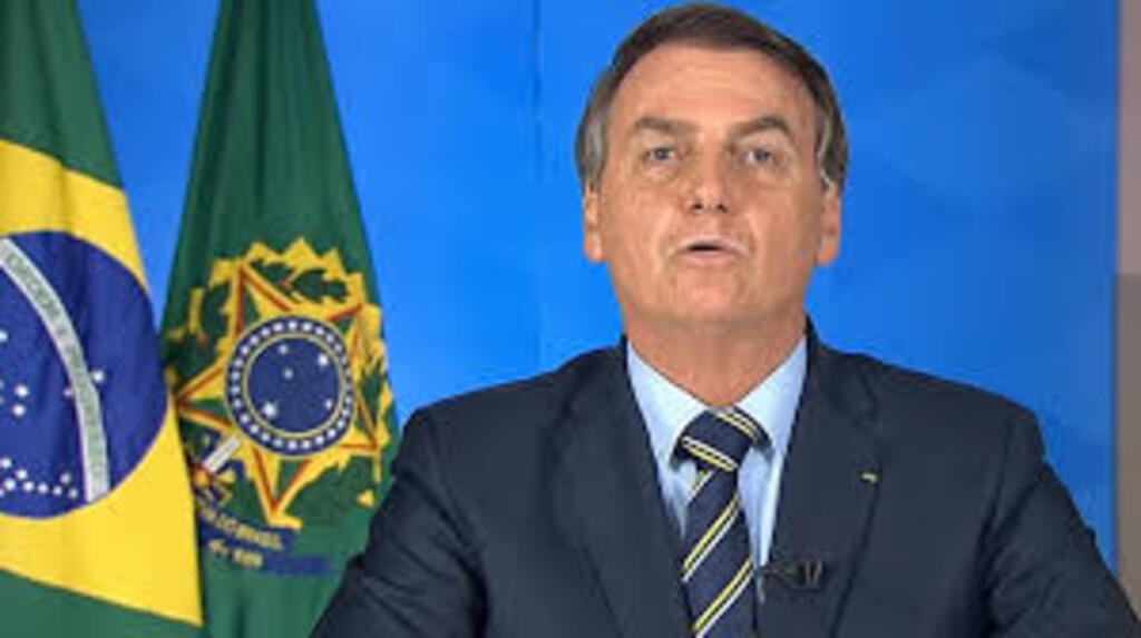 Após ser atendido em hospital, Bolsonaro está no Alvorada e passa bem
