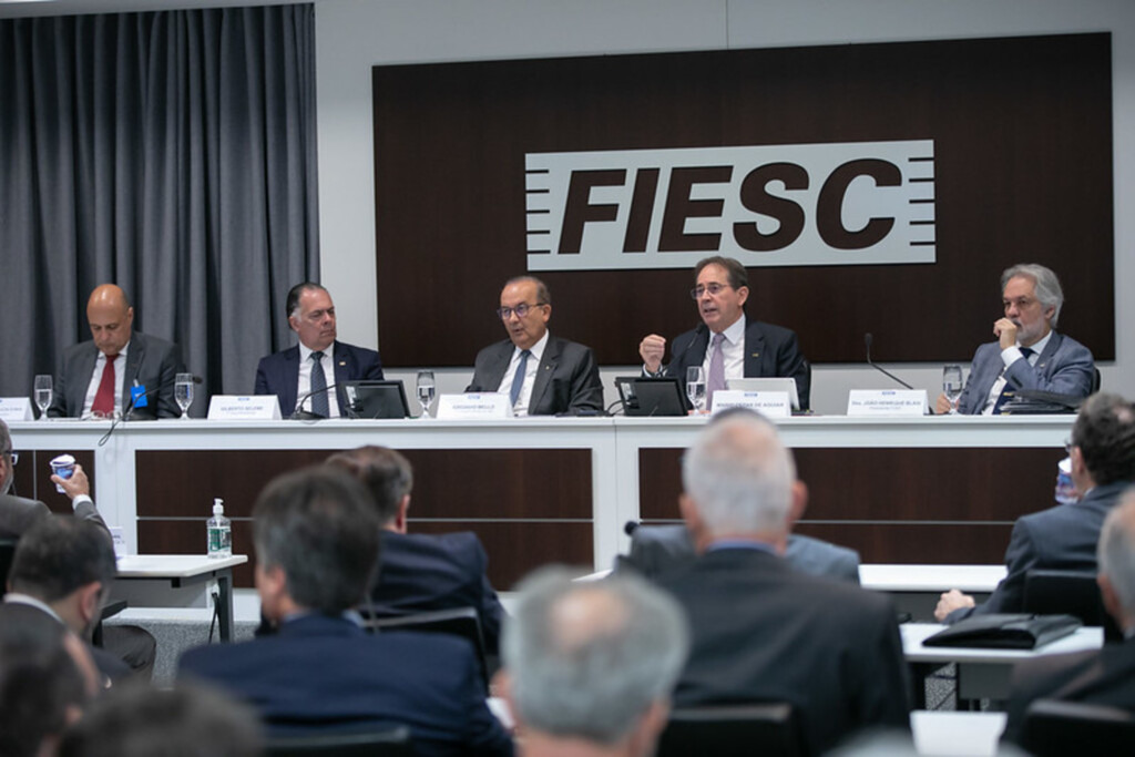 Filipe Scotti - Reunião da Diretoria da FIESC contou com a presença do governador eleito Jorginho Mello (PL) e o desembargador João Henrique Blasi
