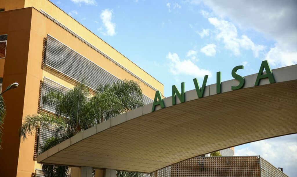Por: Marcelo Camargo/Agência Brasil - Decisão da Anvisa foi anunciada nesta segunda-feira