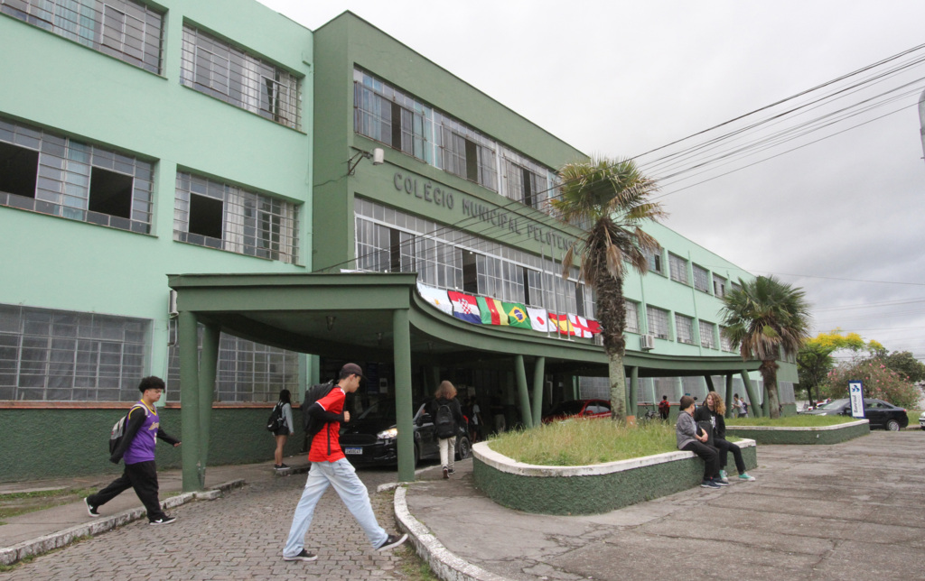 Em avaliação, o fim do Ensino Médio no Pelotense