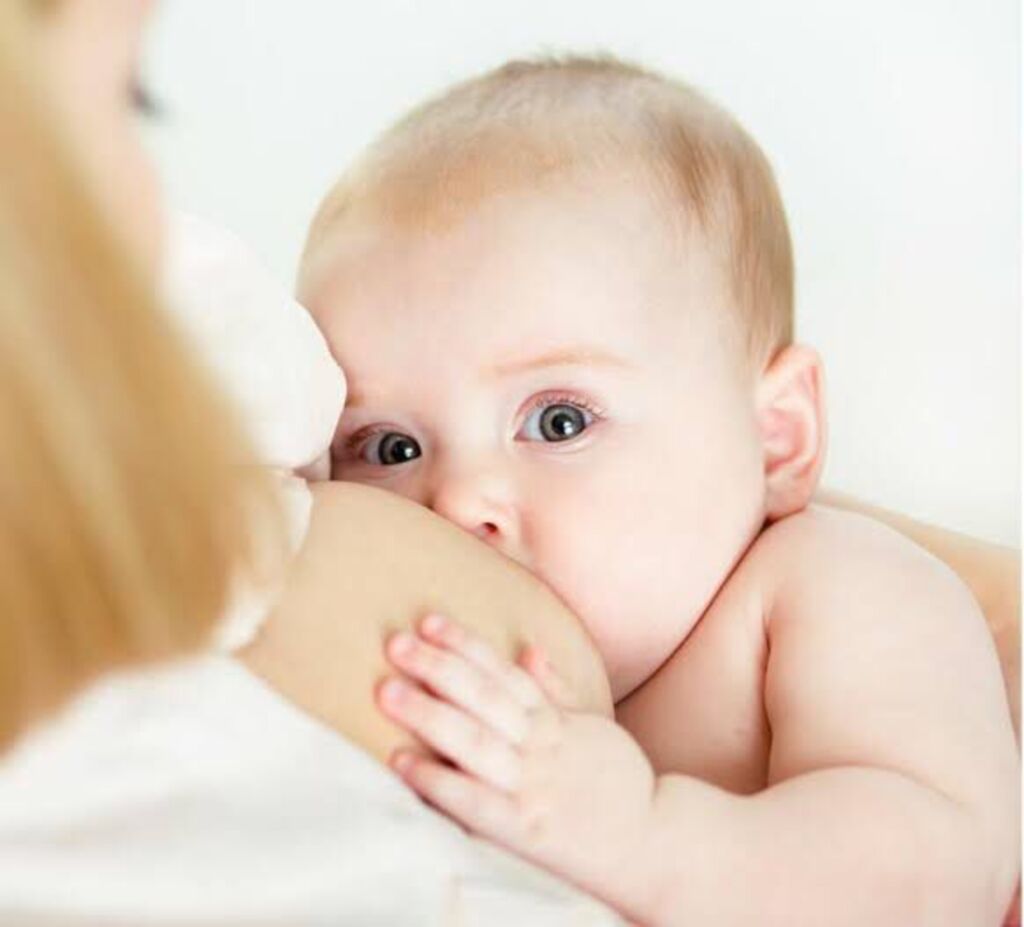 Aleitamento materno e seus benefícios para a saúde bucal da criança