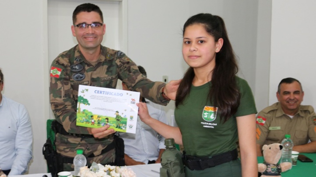 Polícia Militar Ambiental forma novos Protetores Ambientais em Cerro Negro