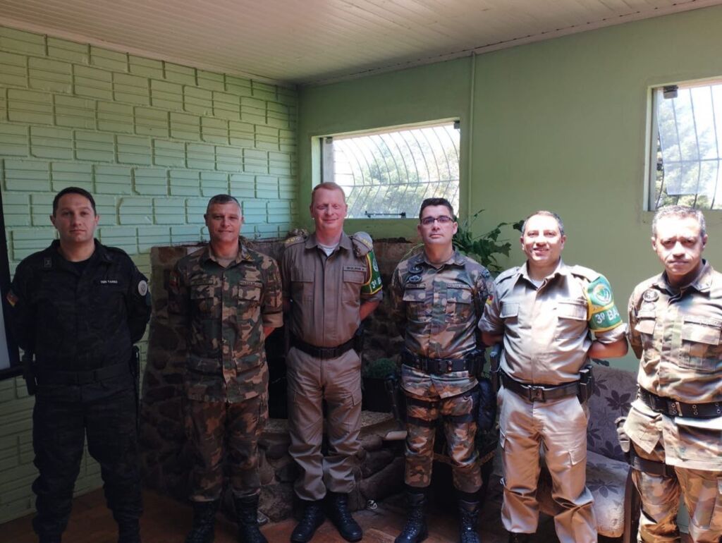 Polícia Militar Ambiental realiza visita técnica na Brigada Militar Ambiental de Vacaria- RS
