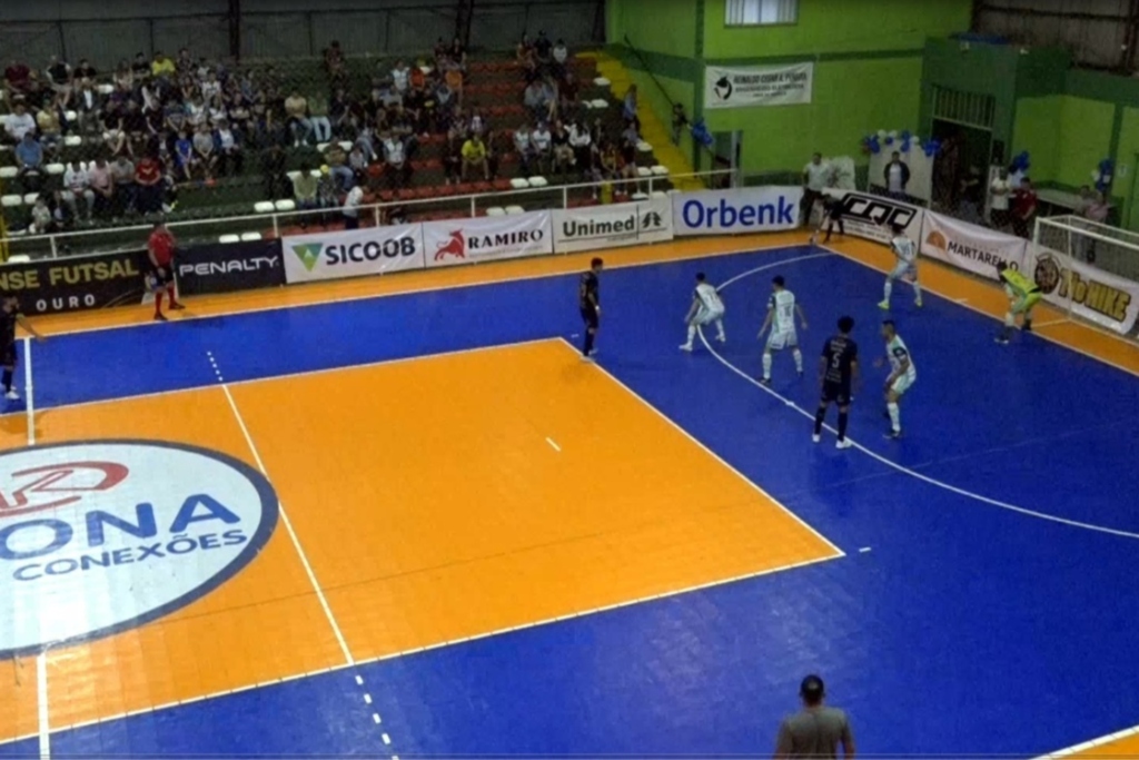 Tubarão Futsal vence fora de casa no jogo de ida das quartas de final do Catarinense