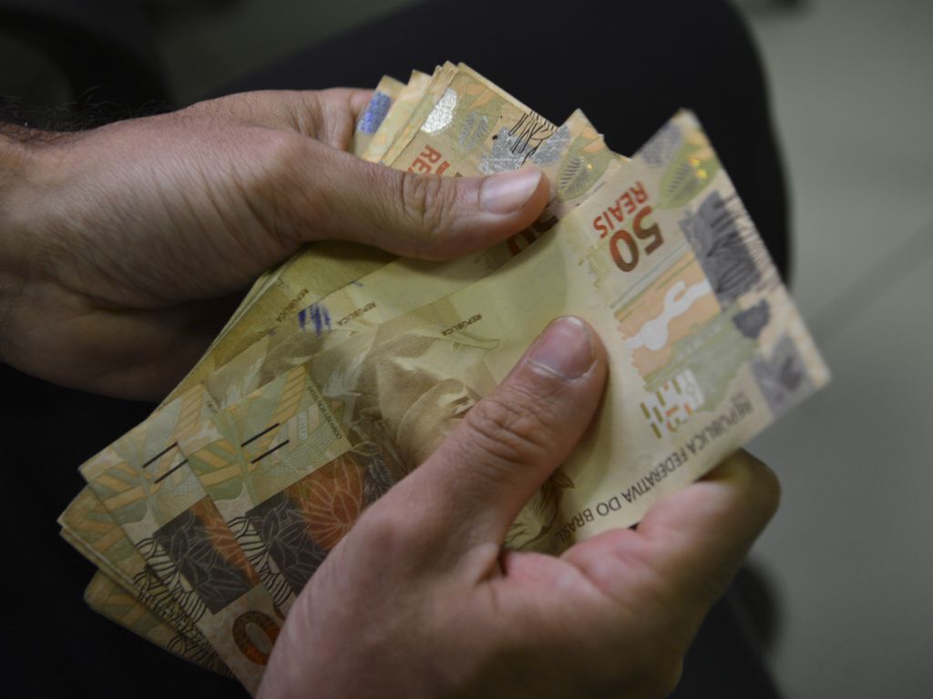 Foto: Marcello Casal Jr/Agência Brasil - Podem ser renegociadas dívidas com até 70% de desconto