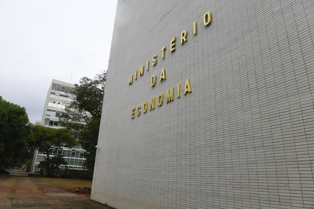 Foto: reprodução - DP - Bloqueio é de R$ 5,7 bilhões
