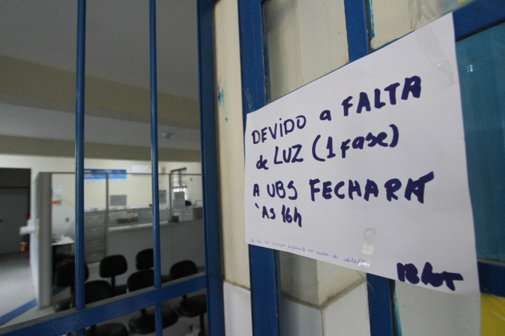Mais de 16 mil pontos permanecem sem luz na região, após ciclone
