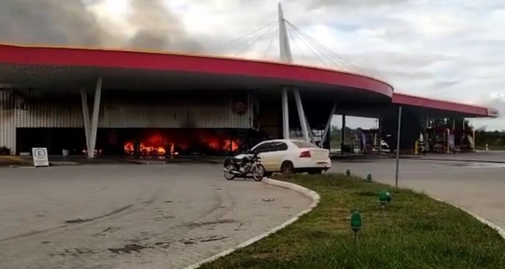 Incêndio atinge posto de combustíveis no Capão do Leão