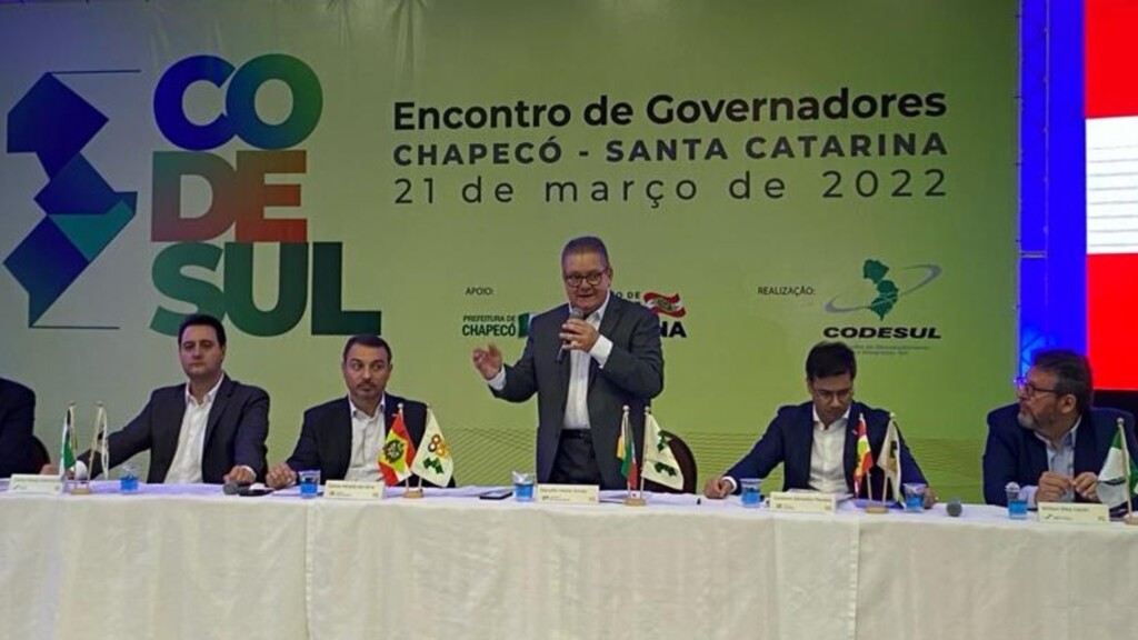 Cooperação para monitorar o desmatamento