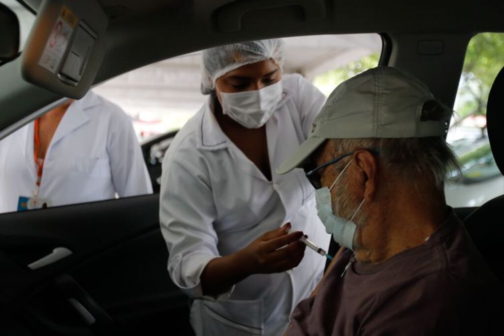 Brasil registra 103 mortes por Covid-19 neste domingo