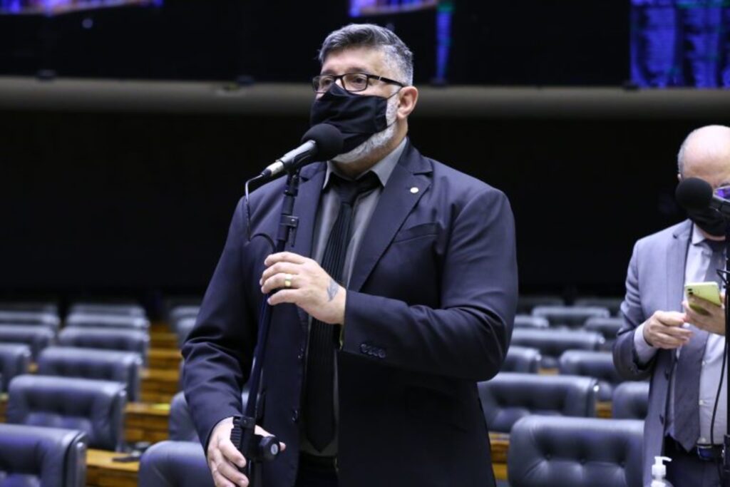 Projeto cria programa de prevenção e combate ao câncer infantil com recursos de loterias