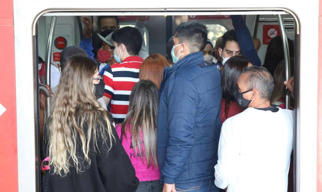 Brasil tem 1.308 mortes por Covid-19 em 24 horas