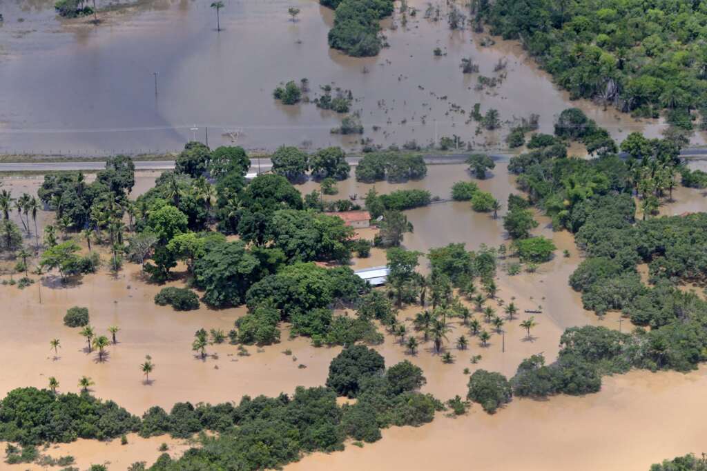 Defesa Civil registra 20 mortos por chuvas na Bahia