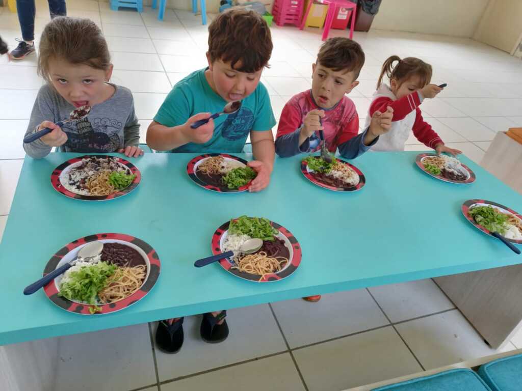 Estrutura para as crianças da zona rural