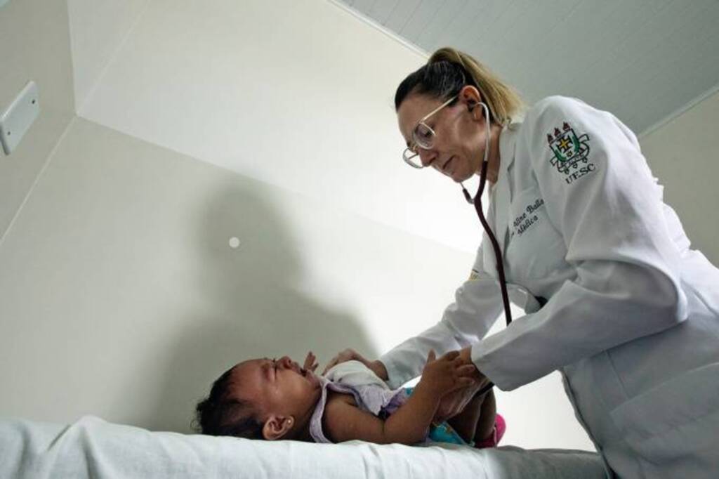 Ministério oferece mais de 21,5 mil vagas para Médicos pelo Brasil