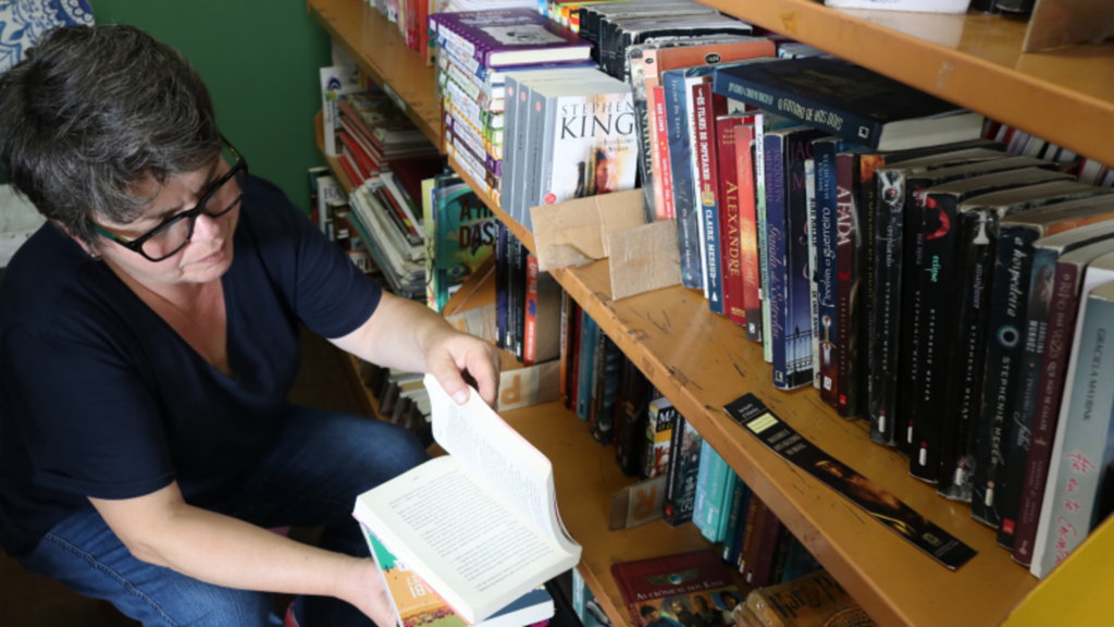 No dia do Bibliotecário, profissionais contam como é viver no mundo dos livros