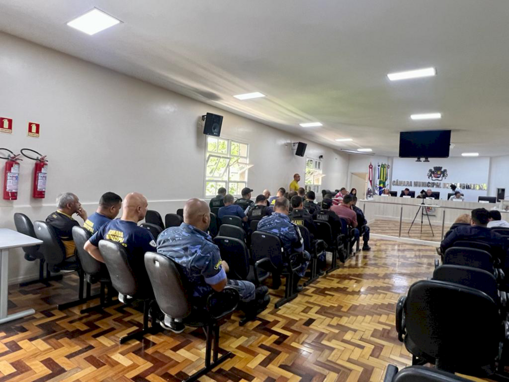 Câmara aprova alteração nas regras para concurso de guarda municipal