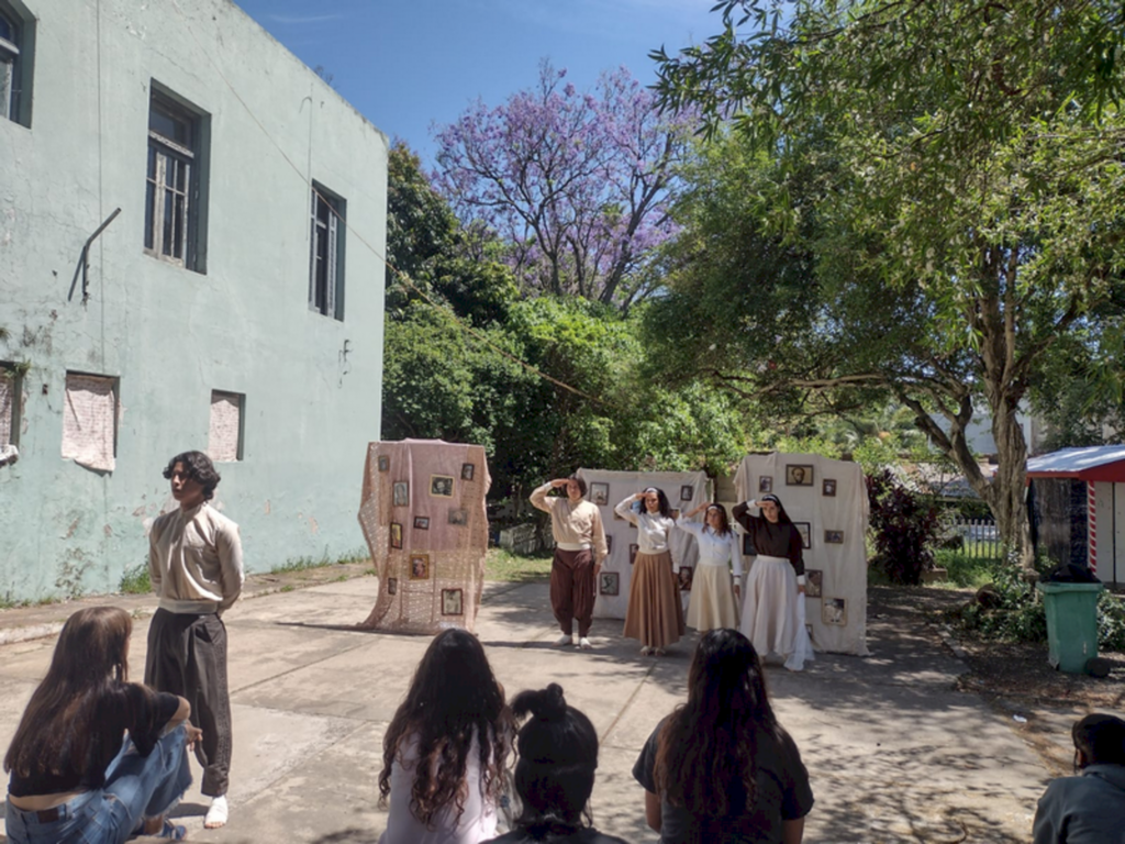 Espetáculo de teatro alusivo a Semana da Cultura Afro