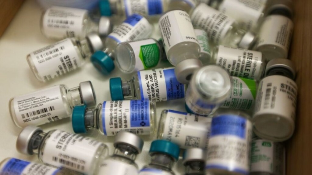 Primeira semana de multivacinação registra 41 mil crianças e adolescentes