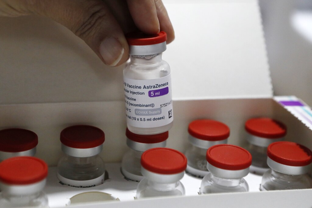 Meta de entrega de vacinas para Covax em 2021 é reduzida