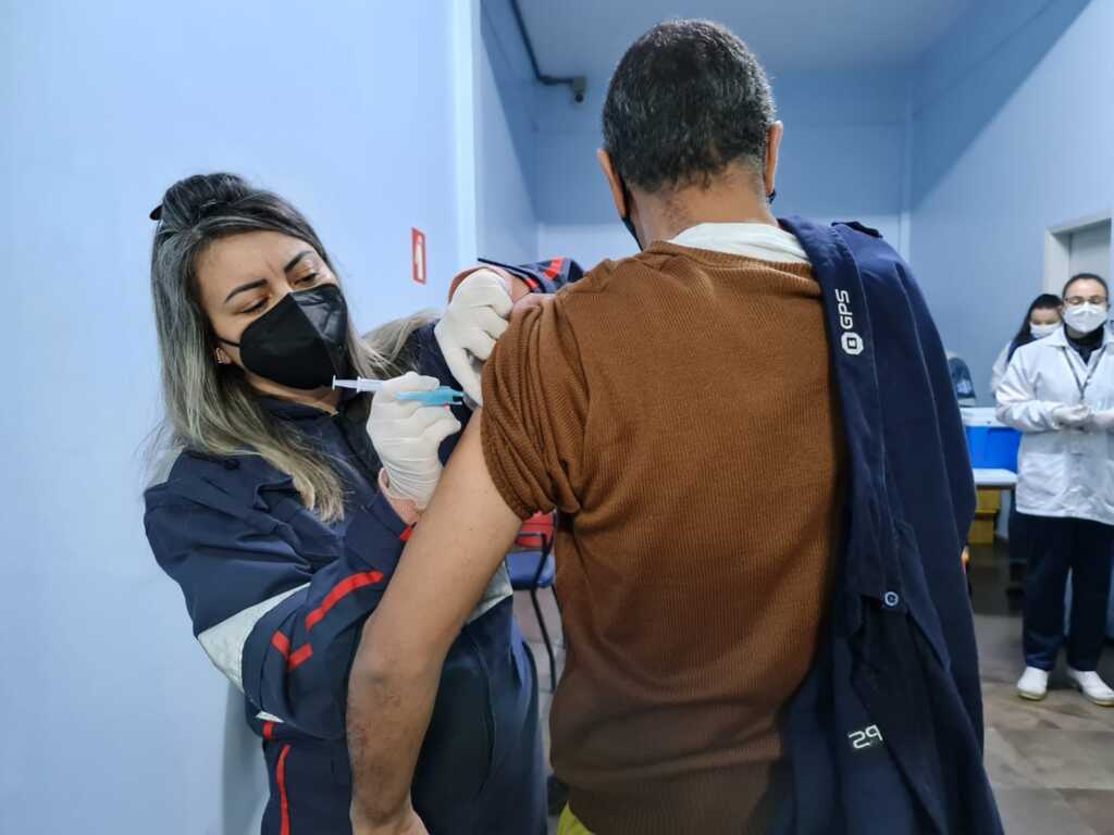 Segundo dia de vacinação de portuários contra a Covid-19 transcorre de forma tranquila