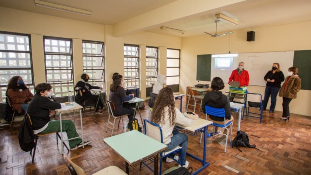 Início do segundo semestre de 2021 é marcado pelo retorno presencial dos estudantes da Rede Estadual