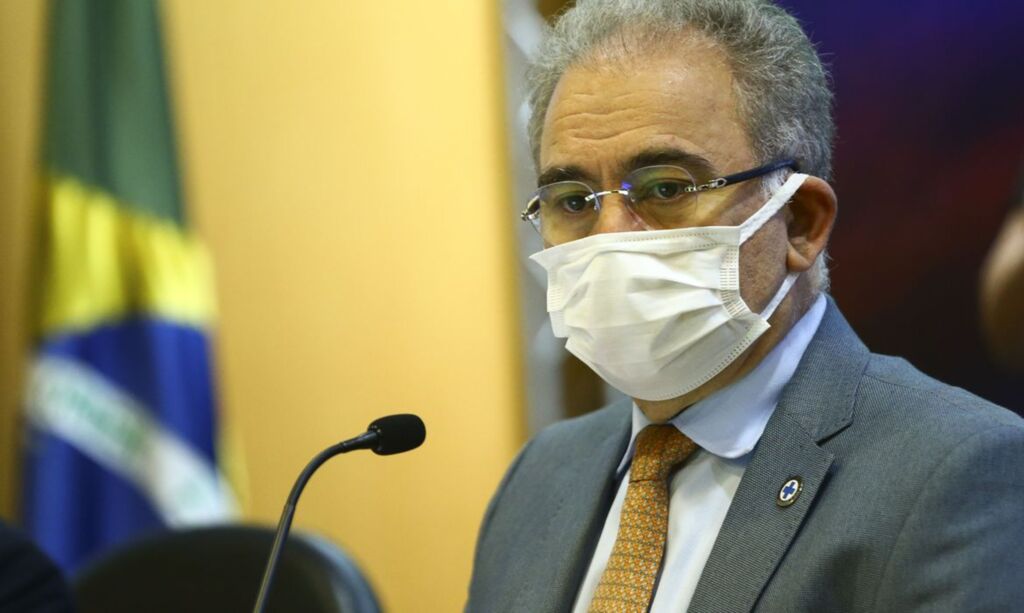Ministro confirma chegada de 1,5 milhão doses