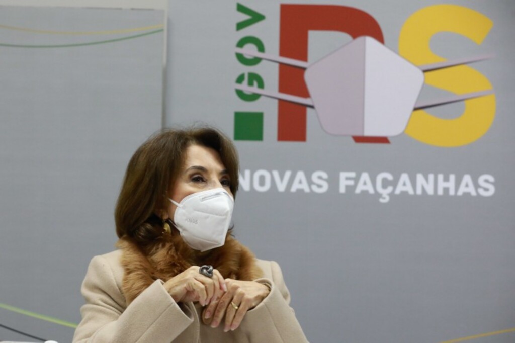 Governo adota plataforma de dados para qualificar gestão escolar na rede estadual de ensino