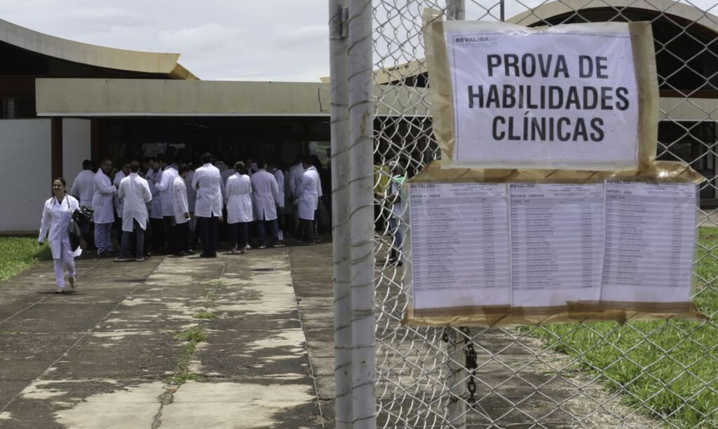 Inscrição para exame de revalidação de diploma médico abre nesta segunda-feira