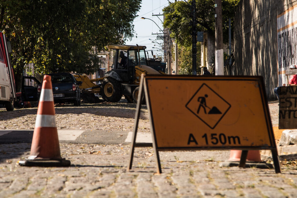Começa a requalificação da rua General Telles