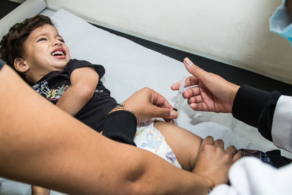 Vacinação contra a gripe é ampliada para nova faixa de crianças
