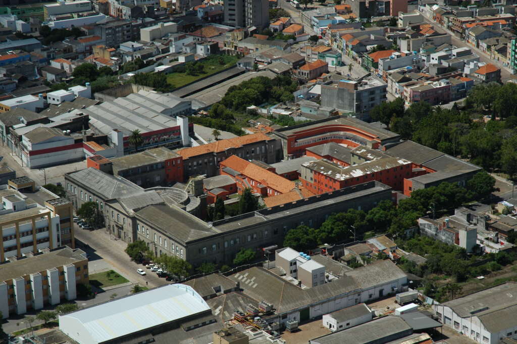Burocracia atrasa compra de medicamentos