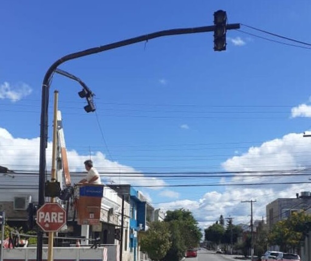 Esquina da Anchieta com Antônio dos Anjos ganha semáforo